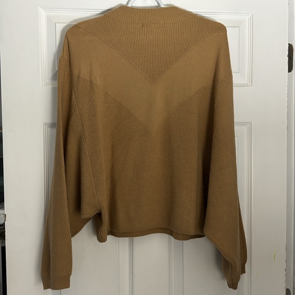 H&M mock neck chevron sweater camel small - Picture 4 of 6